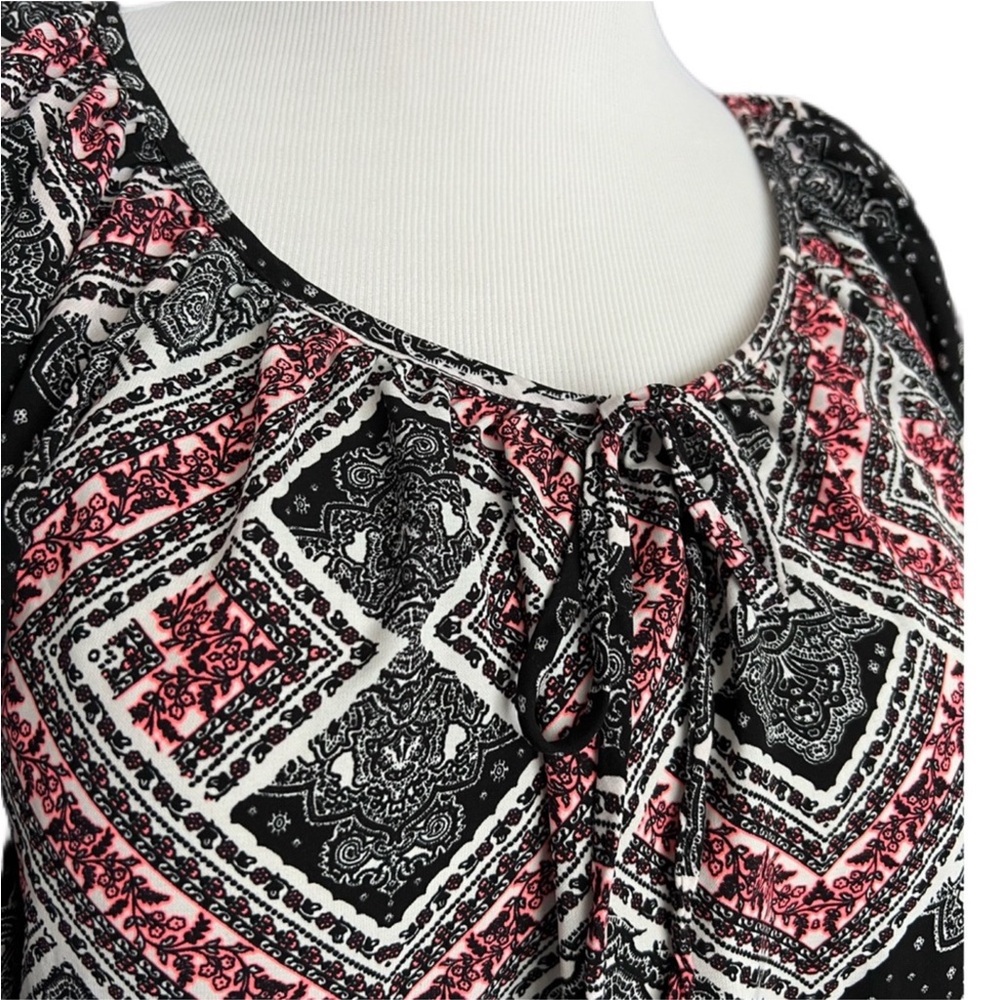 Espresso blouse, size 1X Neutral colors abstract roll up sleeves loose fit EUC - Picture 8 of 9